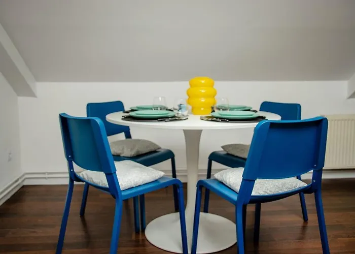 Le Mansarde Chaleureux T3 - 2 Netflix Wifi * Homecourt